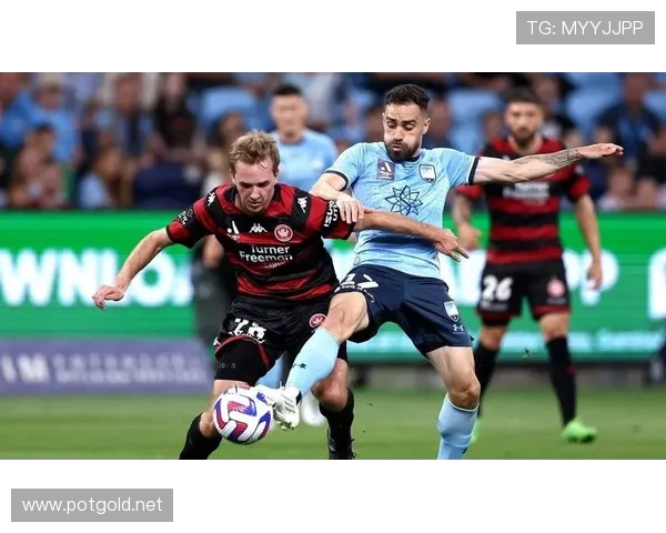 澳超历史新篇女主裁雷贝尔特将执哨联赛